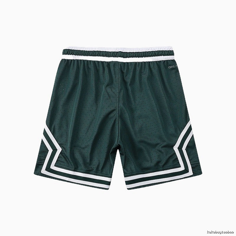 AJ sporty dark green shorts