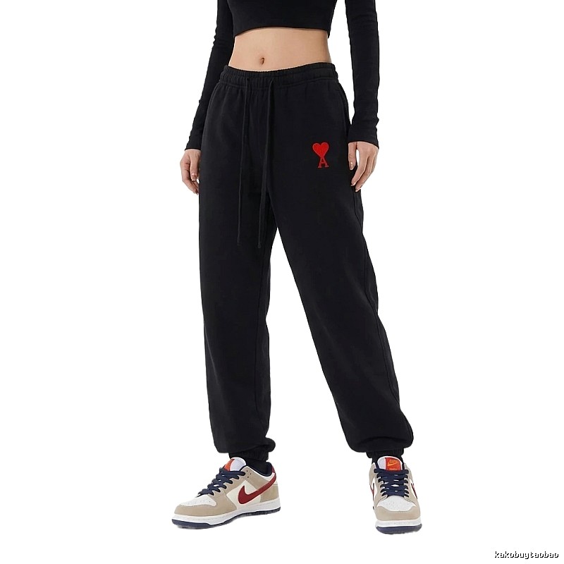 AMI Red Heart Casual Black Pants