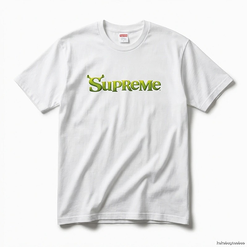 Supreme-printed trendy and cool white T-shirt