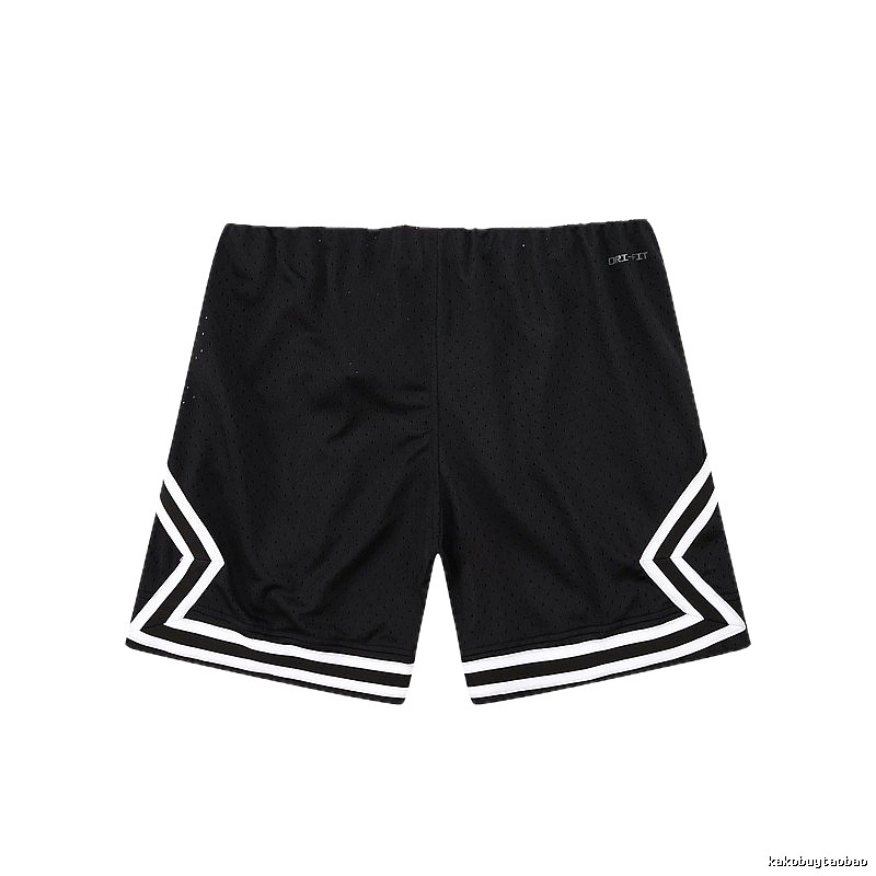 AJ sporty black shorts