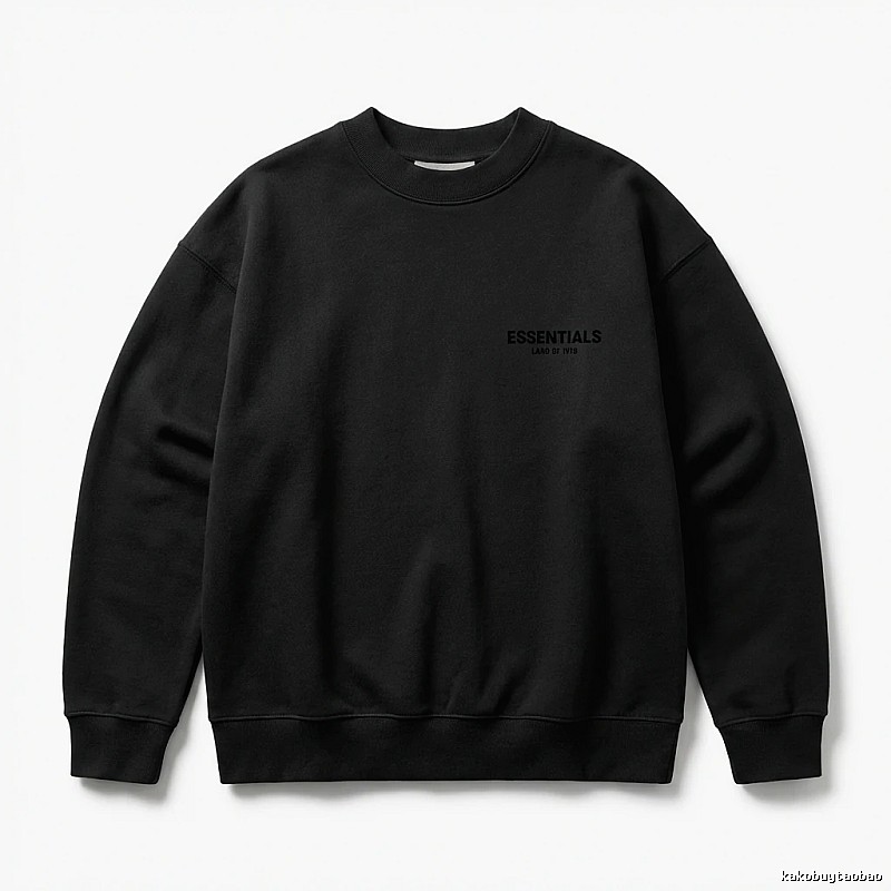 ESSENTIALS minimalist style black sweatshirt