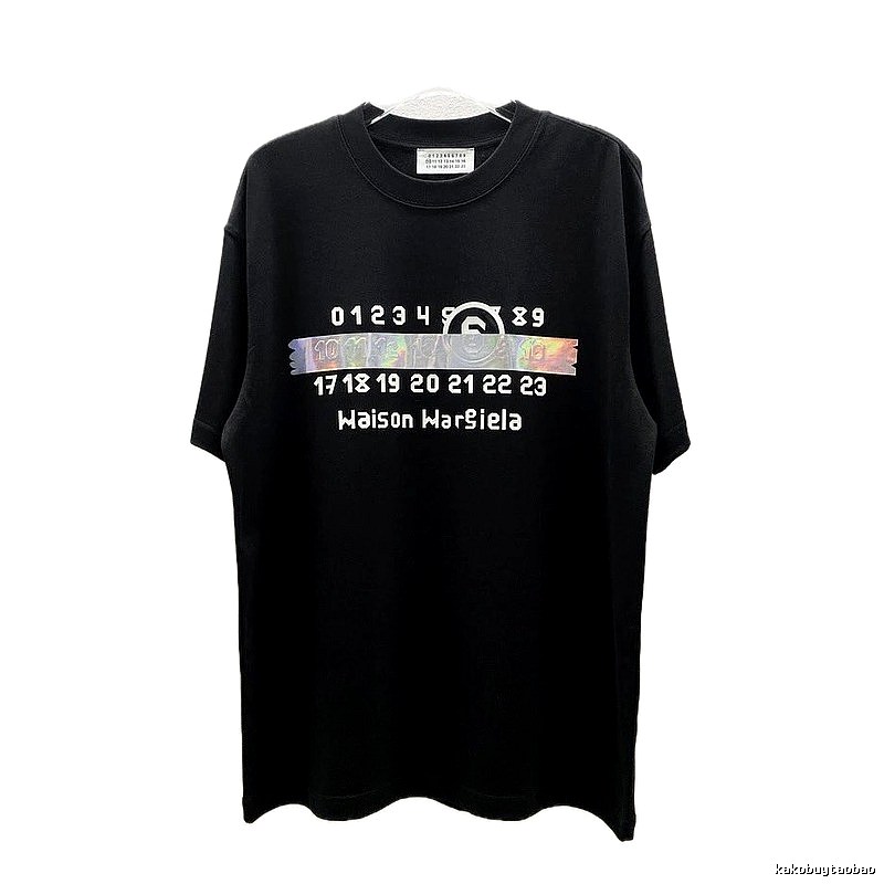 Maison Margiela Digital Trendy Black T-Shirt