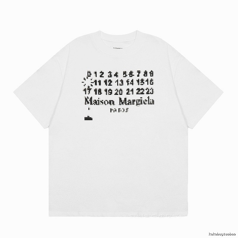 Maison Margiela Pixel Streetwear White Short-sleeve T-shirt