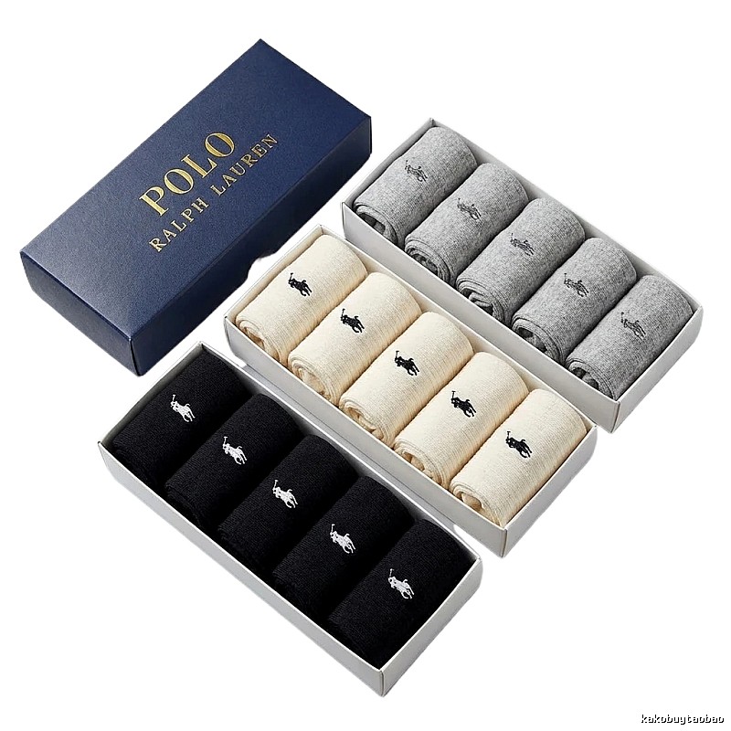 MiuMiu solid color minimalist style socks