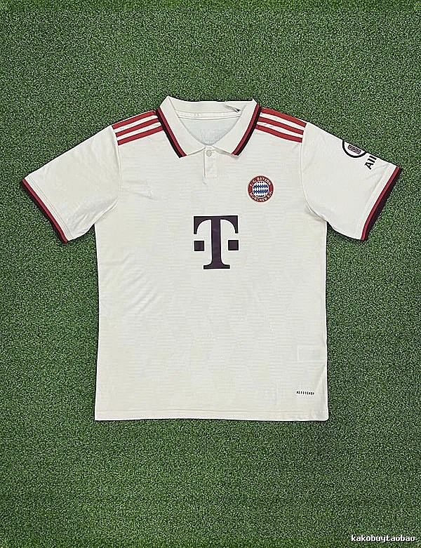 Real Madrid Logo Detail Home soccer jersey White Real Madrid with Relaxed Feel