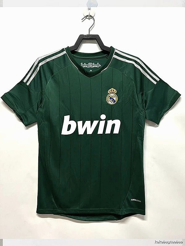 Real Madrid Weekend Retro Teka soccer jersey White Retro Football for Seasonal Looks