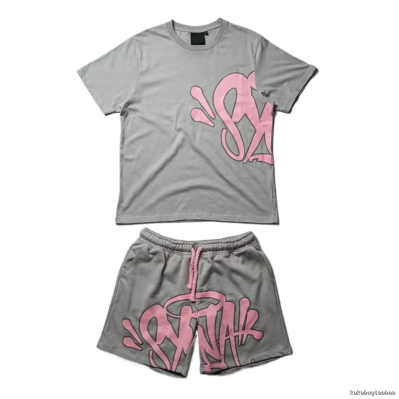 SynaWorld Graffiti-style Gray Short-sleeve Shirt